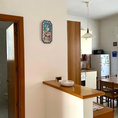 N285 - Numana, Quadrilocale A 100 Mt. Dal Mare Apartment
