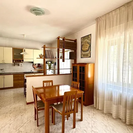 N285 - Numana, Quadrilocale A 100 Mt. Dal Mare Apartment